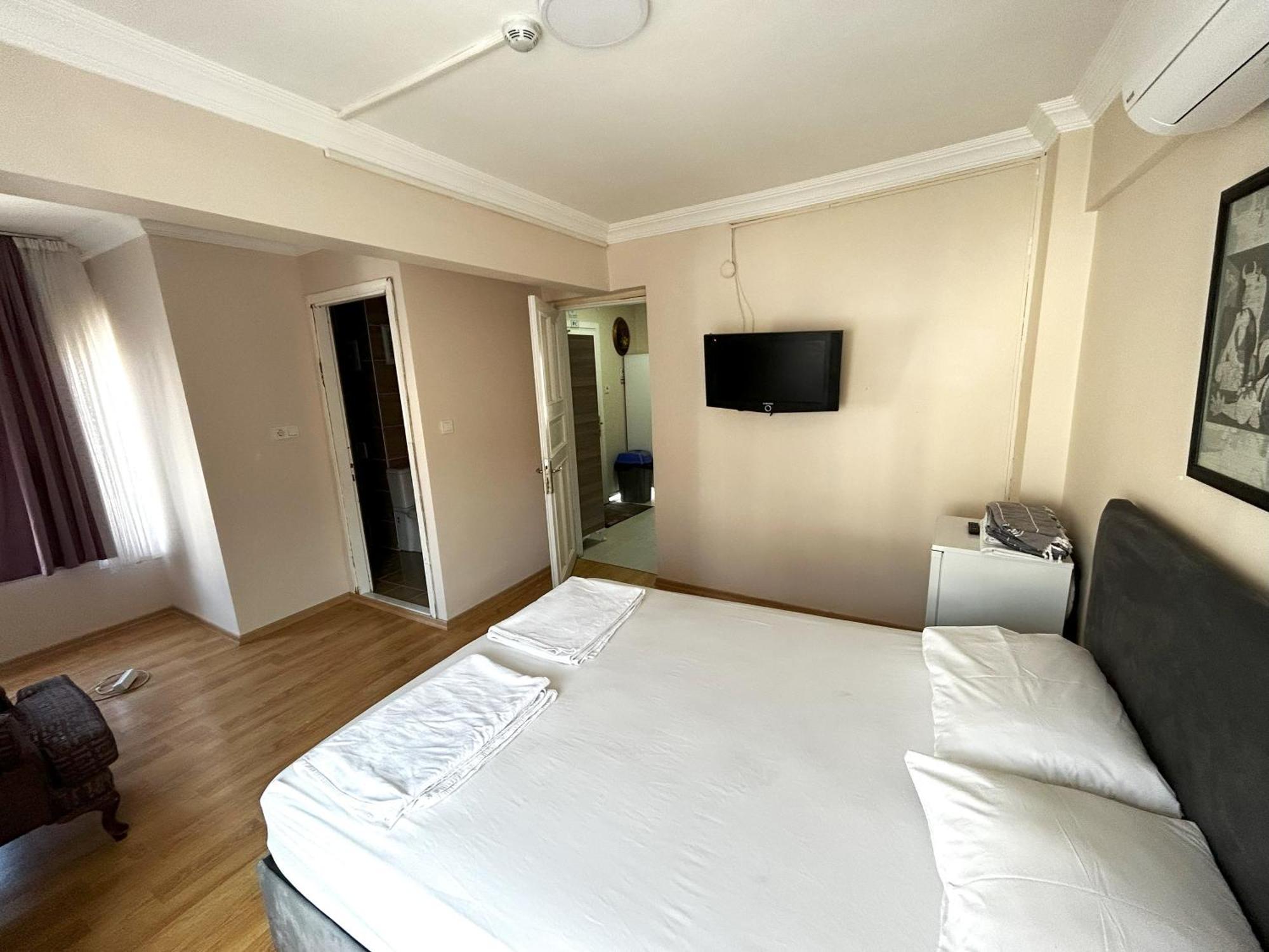 Meydan Pansiyon Uskudar Hotel Istanbul Exterior photo